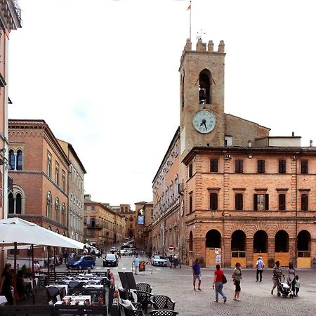 Osimo Nel Cuore Del Centro, Free Wi-Fi E Netflix Lejlighed Eksteriør billede